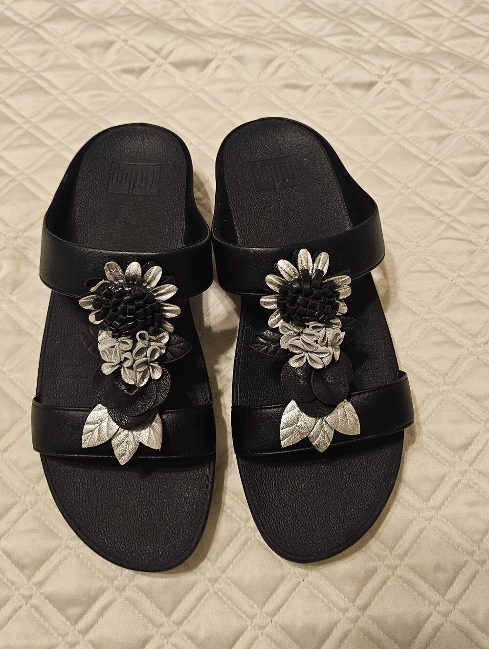 FitFlop Sandals - Picture 2 of 8